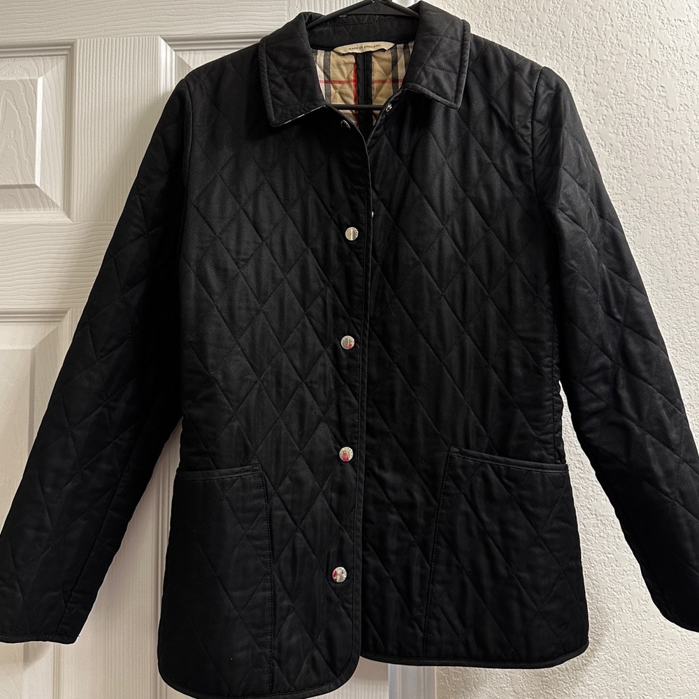 Burberry jacket. Black. Size small